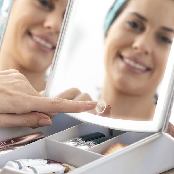 Espejo de Maquillaje con LED y Aumento My Foldaway ®